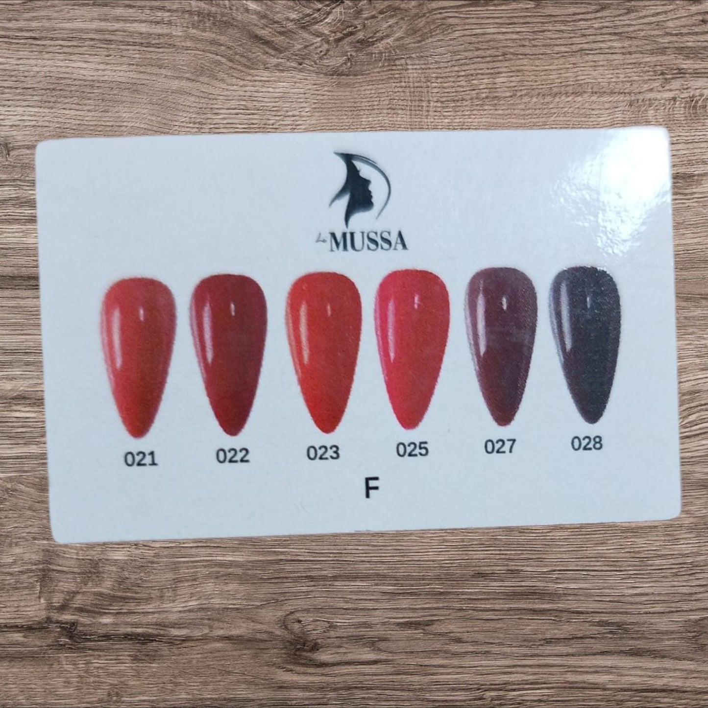 Gel semipermanente Mussa por pieza (rojos)