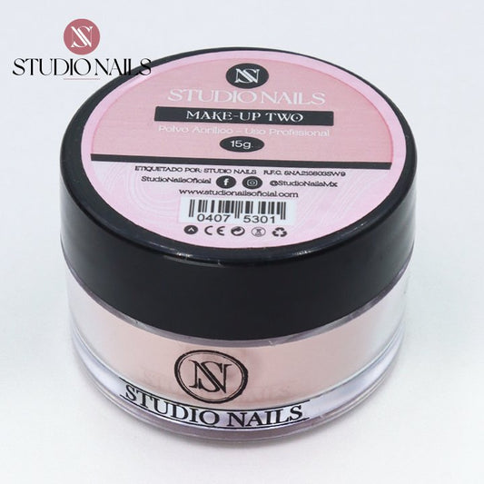 Make Up Two Studio Nails (acrílico)